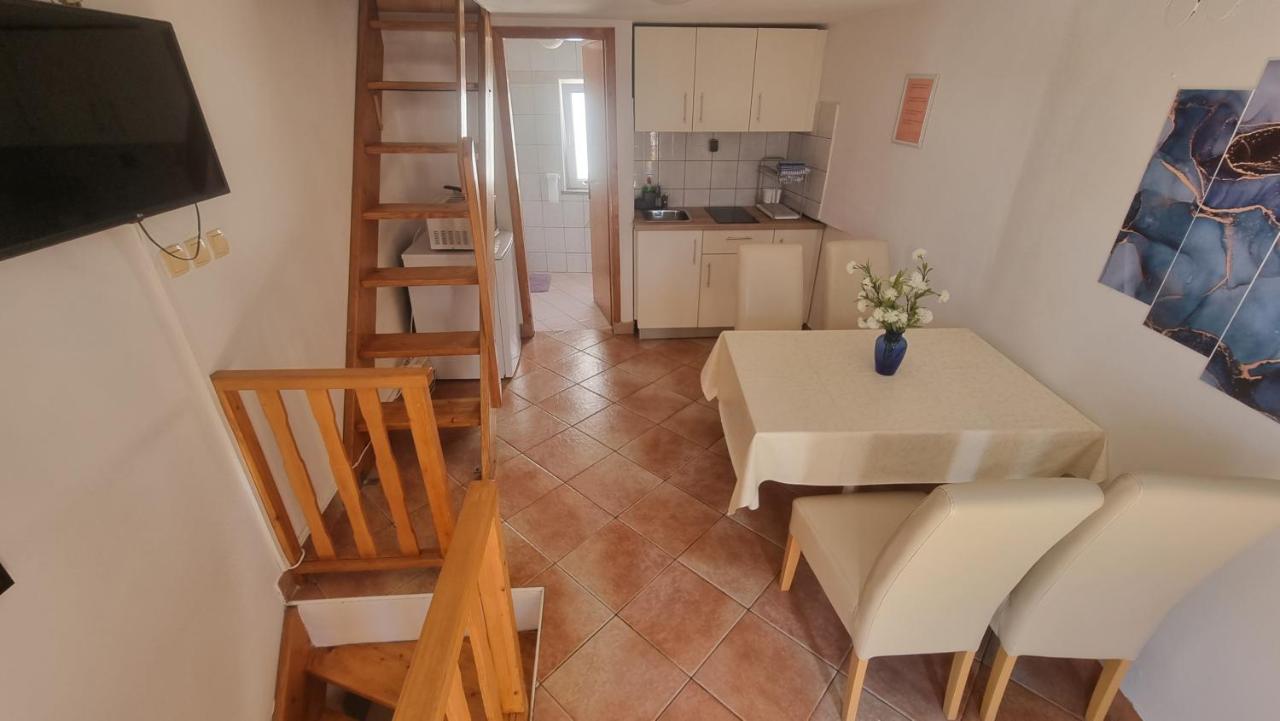 באסקה Apartment Igor With Balcony And Sea View מראה חיצוני תמונה